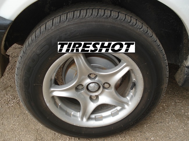 Tire Kumho Solus KR21